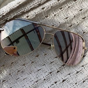 Quay high key sunnies